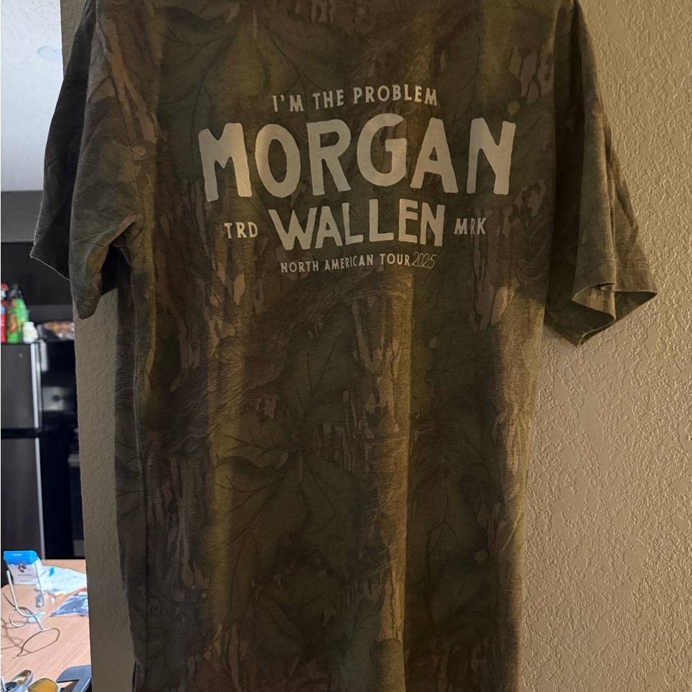 Morgan Wallen I’m the Problem Tour Mossy Oak Camouflage Graphic Tee